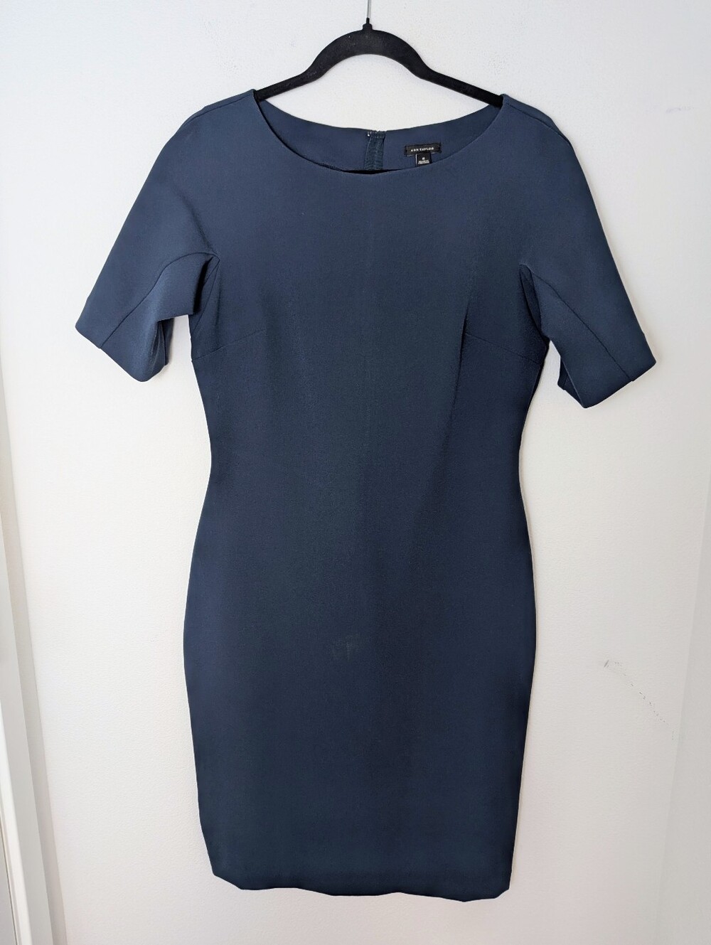 Ann Taylor petrol Blue Sheath Dress Stretch Round Neck Short Sleeve Knee Sz 8